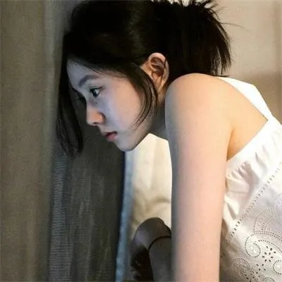 新海诚一人神作《星之声》高画质重温：一条短信跨越8年光年，宇宙与地球的最遥远异地恋