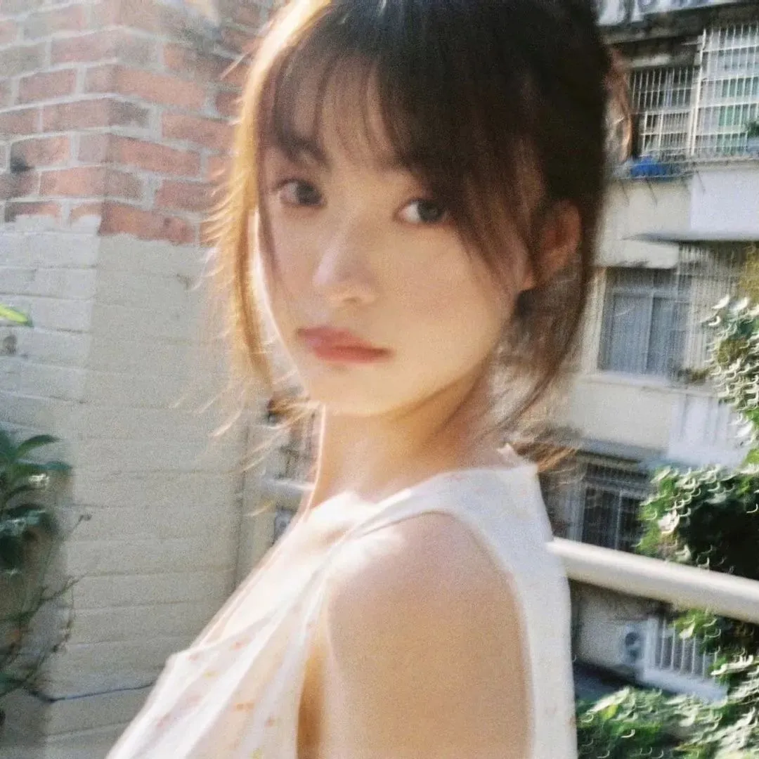 【高分生活剧】《西瓜》小林聪美市川实日子：四个不同性格的女人在合租屋里的清凉夏日，治愈神作